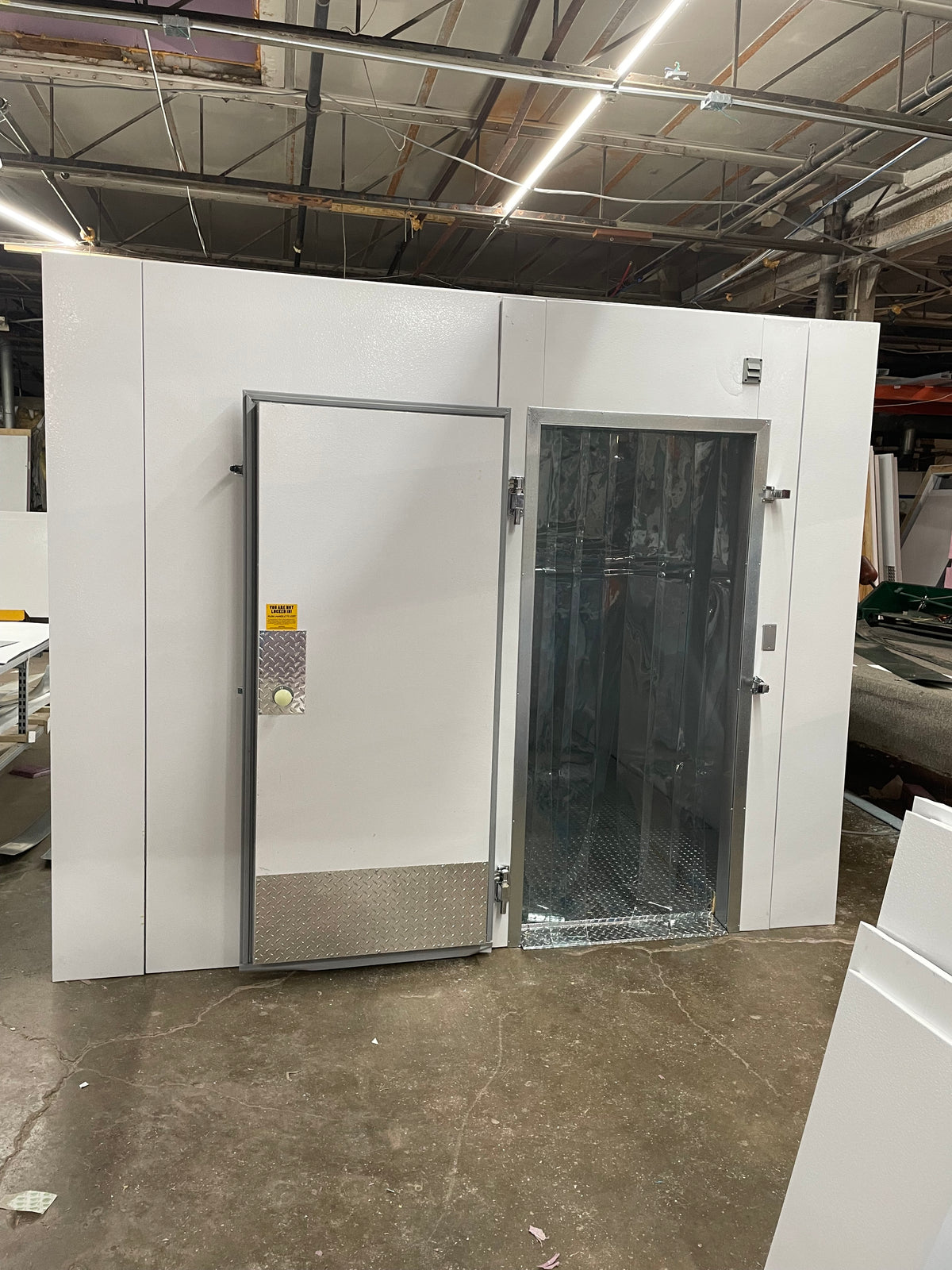 8'x8'x8 high walk in cooler or freezer box - Main Image