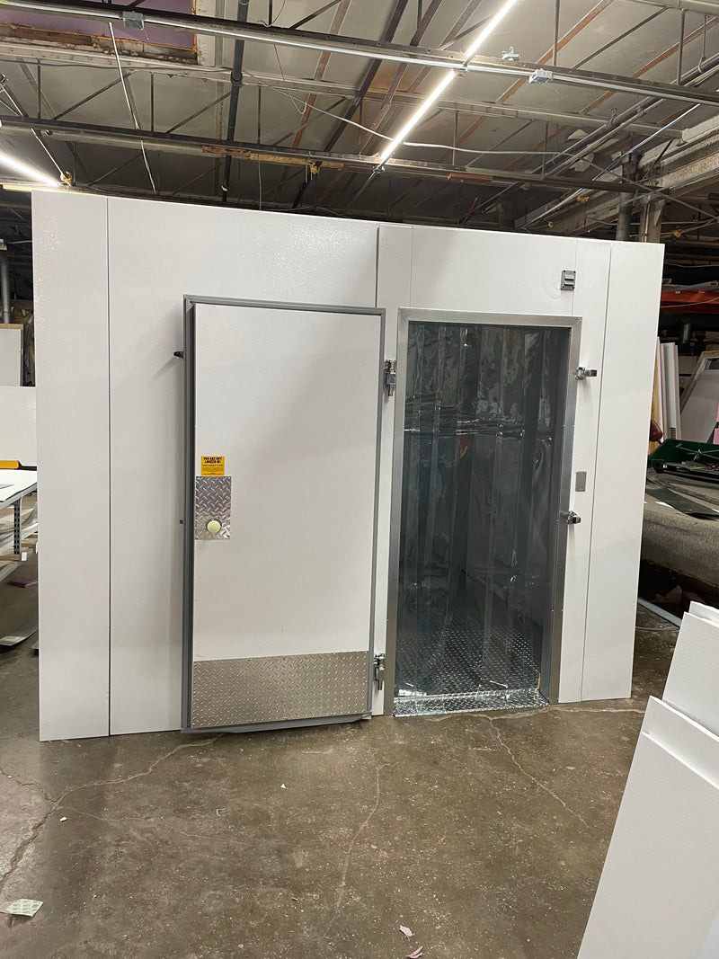 8'x8'x8 high walk in cooler or freezer box